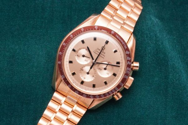 オメガ SPEEDMASTER 145022 18KYG LIMITED EDITION（02／1969年)の詳細写真3枚目