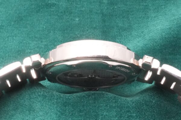 カルティエ 2402 PASHA GRID 38mm 18KWG（10／2000年前後)の詳細写真5枚目