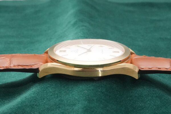 オメガ SPEEDCLASSIC HERITAGE 18KYG 3601.20.02（03／2012年)の詳細写真6枚目