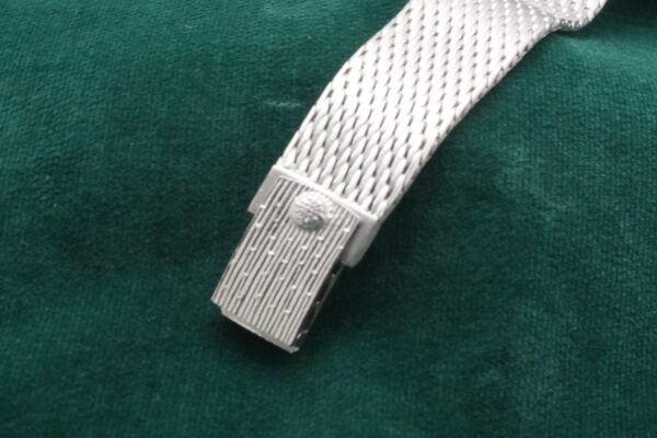 パテック・フィリップ GOLDEN ELLIPSE WG BRACELET BLUE DIAL 3548/1（16／1974年)の詳細写真8枚目