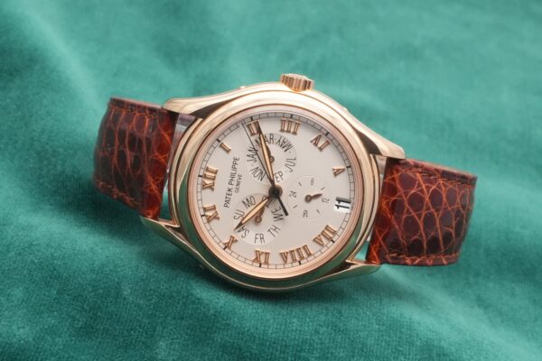 パテック・フィリップ COMPLICATED WATCHES ANNUAL CALENDAR 18KRG REF.5035（17／1996年)の詳細写真1枚目