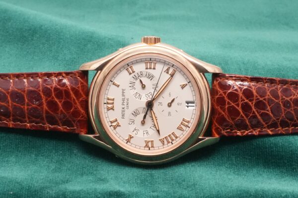パテック・フィリップ COMPLICATED WATCHES ANNUAL CALENDAR 18KRG REF.5035（17／1996年)の詳細写真3枚目