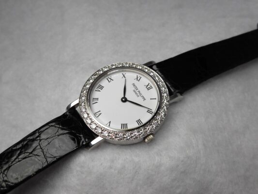 レディース パテック・フィリップ カラトラバ WG WHITE ROMAN DIAL 4820（ML-21／1990ｓ)の詳細写真2枚目
