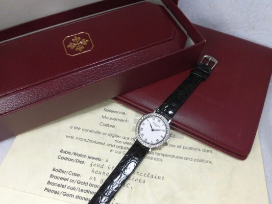レディース パテック・フィリップ カラトラバ WG WHITE ROMAN DIAL 4820（ML-21／1990ｓ)の詳細写真8枚目