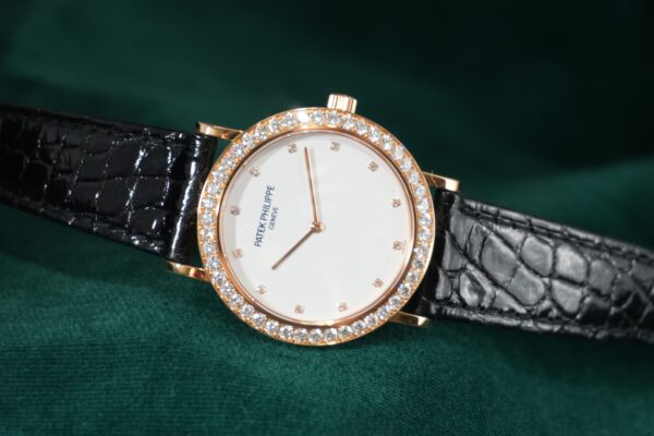 パテック・フィリップ カラトラバ REF.5006R-001 DIAMOND（25／2004年)の詳細写真1枚目