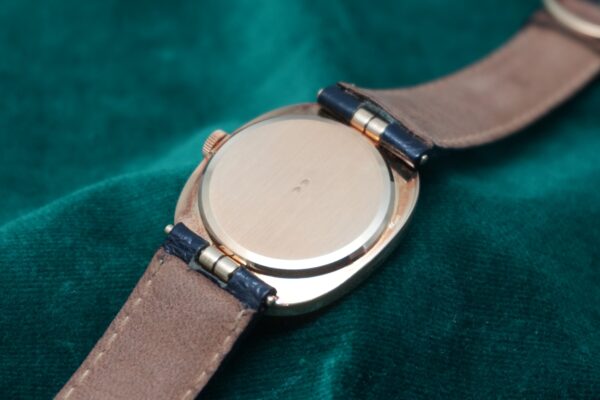 パテック・フィリップ GOLDEN ELLIPSE YG PURPLE DIAL 3848（34／1976年)の詳細写真6枚目