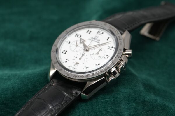 オメガ SPEEDMASTER BROAD ARROW LIMITED REF. 3657.20.31（06／2003年)の詳細写真3枚目