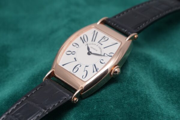 VACHERON & CONSTANTIN HISTORIQUES REF.37001/000R（08／1998年)の詳細写真4枚目