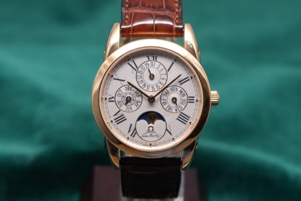 オメガ LOUIS BRANDT PERPETUAL CALENDAR 175.0300（08／2002年)の詳細写真2枚目