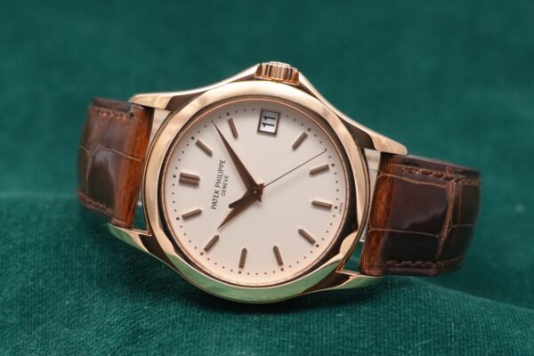 パテック・フィリップ カラトラバ 5107R-001 MINT CONDITION（39／2000s)の詳細写真1枚目