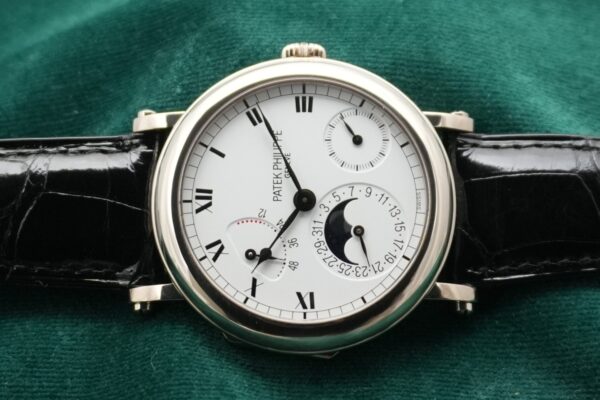 パテック・フィリップ PETIT COMPLICATION 5054G-001 MINT CONDITION（42／2000s)の詳細写真2枚目