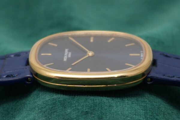 パテック・フィリップ GOLDEN ELLIPSE BLUE DIAL JUMBO 3738/100（43／1992年)の詳細写真5枚目