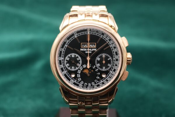 パテック・フィリップ PERPETUAL CALENDAR クロノグラフ 5270/1R-001（45／2019年)の詳細写真2枚目