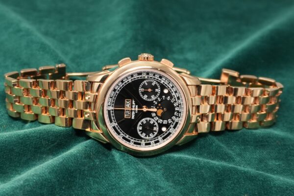 パテック・フィリップ PERPETUAL CALENDAR クロノグラフ 5270/1R-001（45／2019年)の詳細写真3枚目