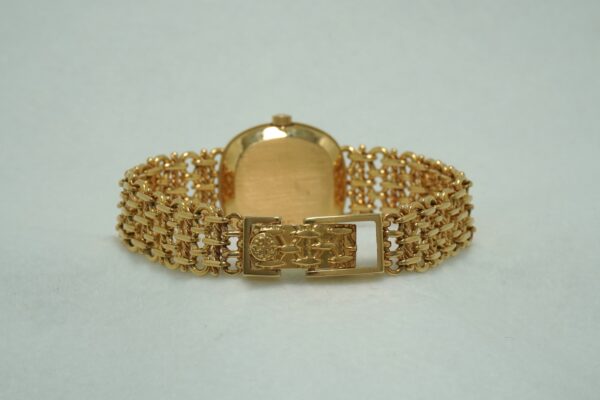 レディース パテック・フィリップ GOLDEN ELLIPSE BLUE DIAL 4514/1（ML-29／1983年)の詳細写真4枚目