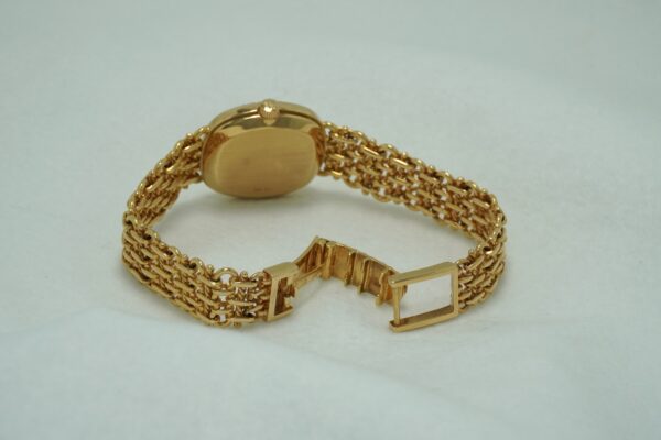 レディース パテック・フィリップ GOLDEN ELLIPSE BLUE DIAL 4514/1（ML-29／1983年)の詳細写真5枚目