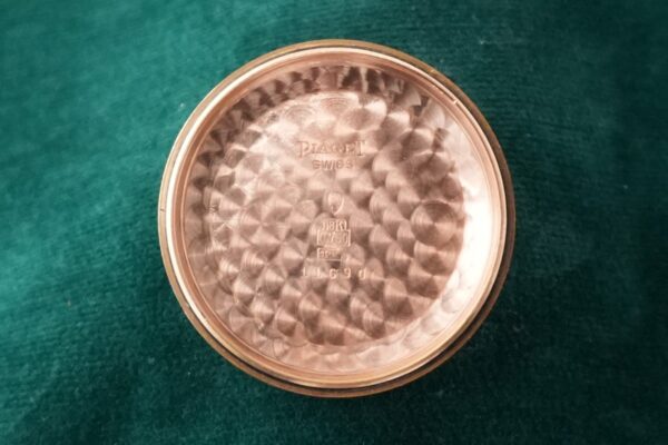 PIAGET 18KYG AUTOMATIC HONEYCOMB TWO-TONE DIAL 11690（PL04／1960s)の詳細写真9枚目