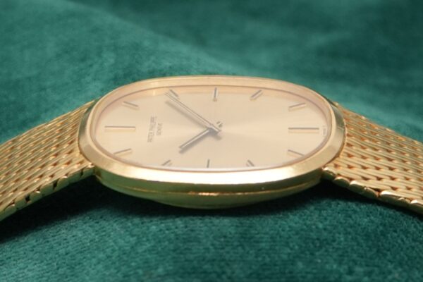 パテック・フィリップ GOLDEN CHAMPAGNE DIAL 3748/1（46／1978年)の詳細写真5枚目
