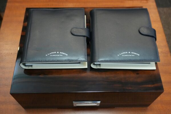 A. LANGE & SÖHNE LANGE 1 20TH ANNIVERSARY EDITION SET OF TWO（02／2014年)の詳細写真9枚目