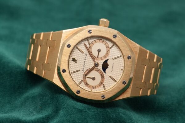 AUDEMARS PIGUET ROYAL OAK デイデイト MOONPHASE REF. 25594BA（08／1989年)の詳細写真1枚目
