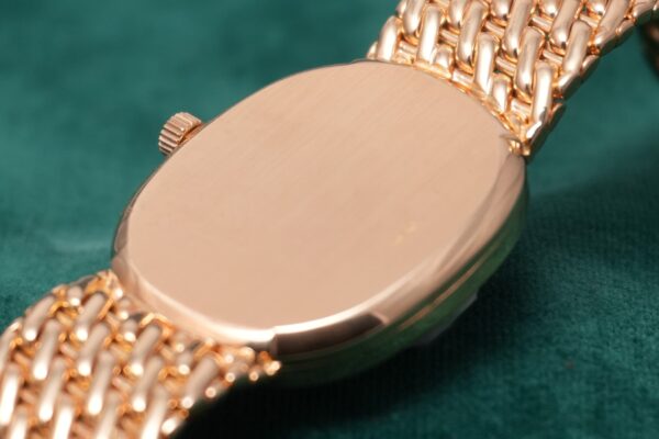 パテック・フィリップ GOLDEN ELLIPSE BLUE DIAL 3978/17（47／1990s)の詳細写真7枚目