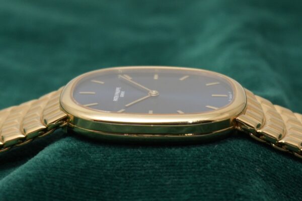 パテック・フィリップ GOLDEN ELLIPSE BLUE DIAL JUMBO 3738/115（49／1988年)の詳細写真6枚目
