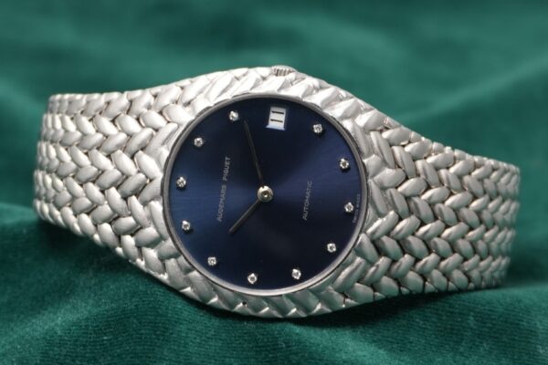 AUDEMARS PIGUET WHITE GOLD COBRA PURPLE DIAL AUTOMATIC 5403（08 ／1970s)の詳細写真1枚目