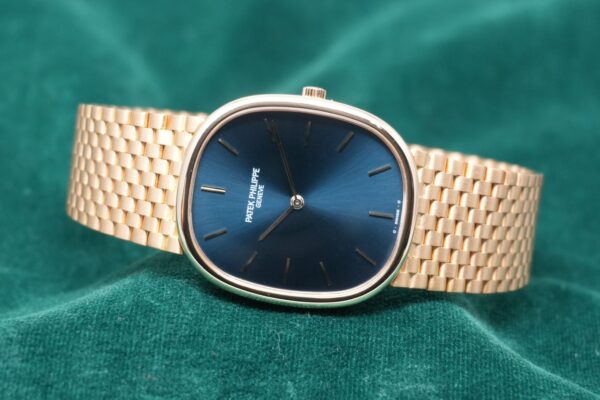 パテック・フィリップ GOLDEN ELLIPSE BLUE DIAL JUMBO 3838/1（51／1981年)の詳細写真1枚目