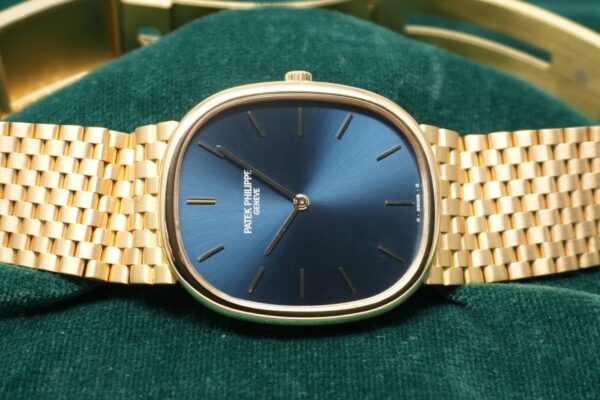 パテック・フィリップ GOLDEN ELLIPSE BLUE DIAL JUMBO 3838/1（51／1981年)の詳細写真3枚目
