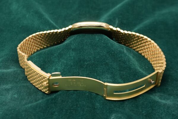 パテック・フィリップ GOLDEN ELLIPSE BLUE DIAL JUMBO 3838/1（51／1981年)の詳細写真9枚目