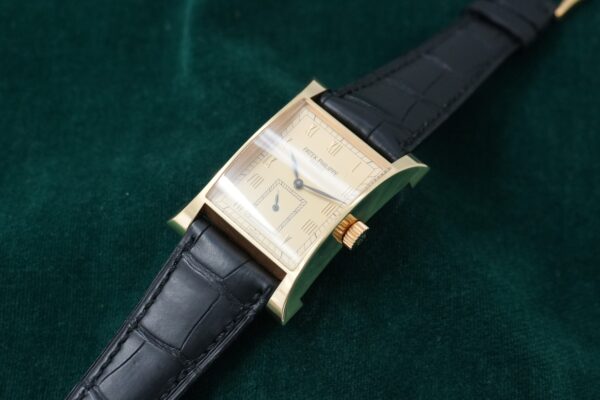 パテック・フィリップ PAGODA REF.5500（52／1997年)の詳細写真3枚目