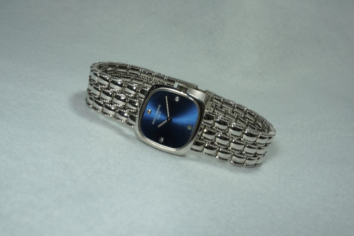 レディース パテック・フィリップ  BLUE DIAL 18KWG 4459（ML-30／1990ｓ)