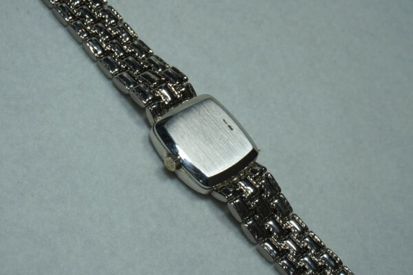 レディース パテック・フィリップ  BLUE DIAL 18KWG 4459（ML-30／1990ｓ)の詳細写真8枚目