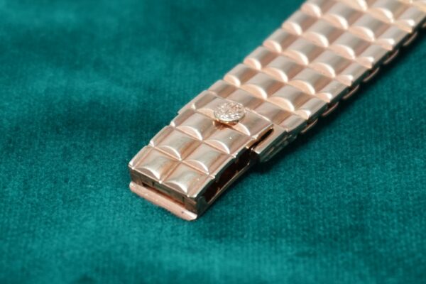 パテック・フィリップ カラトラバ REF.3936/001（57／1990s)の詳細写真9枚目