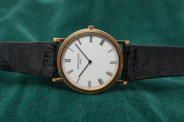 パテック・フィリップ カラトラバ YG WHITE ROMAN DIAL 3520/D（58／1988年)の詳細写真3枚目
