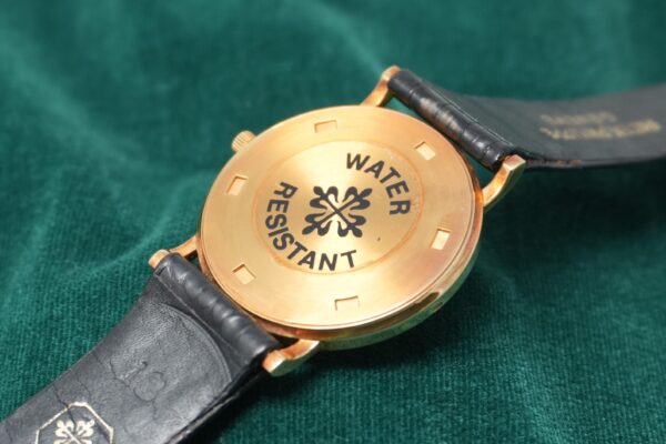 パテック・フィリップ カラトラバ YG WHITE ROMAN DIAL 3520/D（58／1988年)の詳細写真7枚目