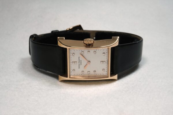 レディース パテック・フィリップ 4900 PAGODA RG （ML-32-188／1997年)の詳細写真3枚目