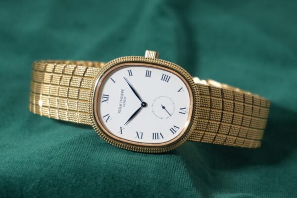 パテック・フィリップ GOLDEN ELLIPSE REF.3989/10（61／1988年)の詳細写真1枚目