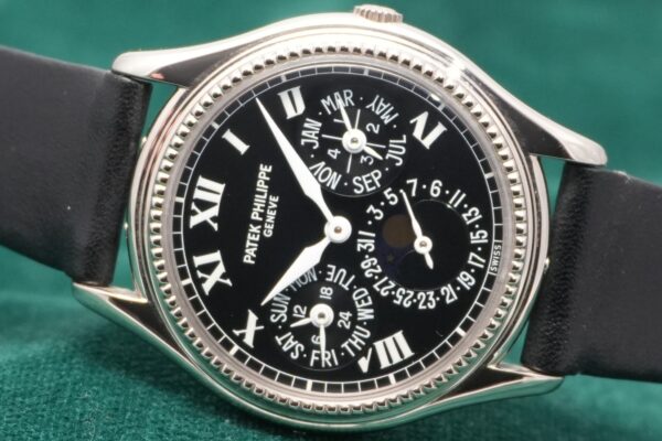 パテック・フィリップ GRAND COMPLICATIONS PERPETUAL CALENDAR 5038（64／1997年)の詳細写真2枚目