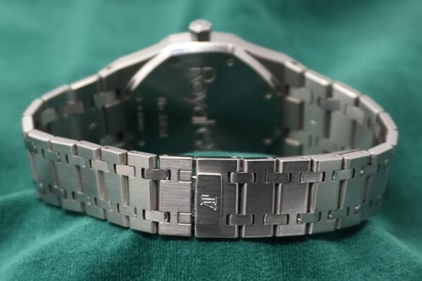 AUDEMARS PIGUET ROYAL OAK 14790ST BLACK DIAL（09／1999年)の詳細写真7枚目