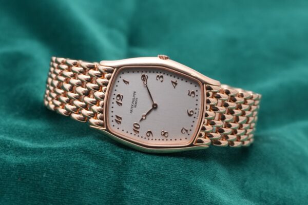 パテック・フィリップ GONDOLO 18KRG 3842/002（65-158／1996年)の詳細写真1枚目