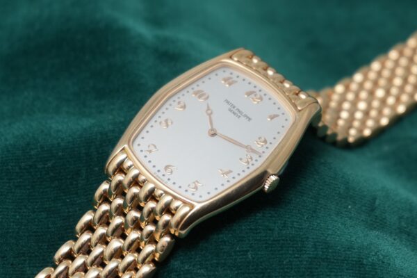 パテック・フィリップ GONDOLO 18KRG 3842/002（65-158／1996年)の詳細写真4枚目