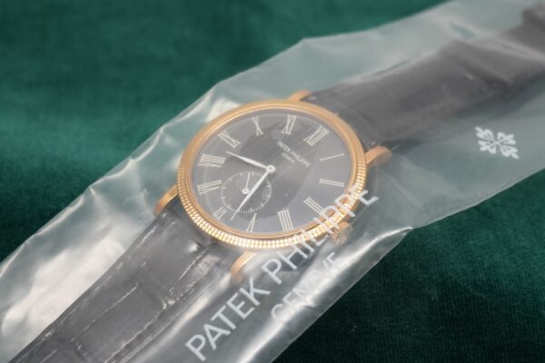 パテック・フィリップ カラトラバ 3919J SLATE GREY DIAL MINT CONDITION（66-129／2006年)の詳細写真3枚目