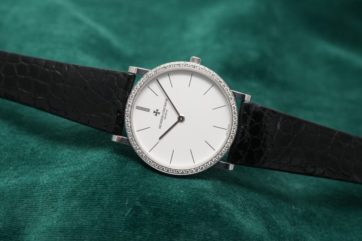 VACHERON CONSTANTIN ESSENTIALS REF. 33593/000G（11／2000s)