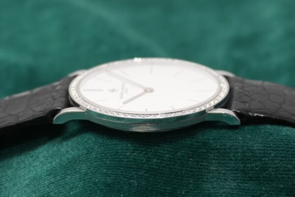 VACHERON CONSTANTIN ESSENTIALS REF. 33593/000G（11／2000s)の詳細写真5枚目