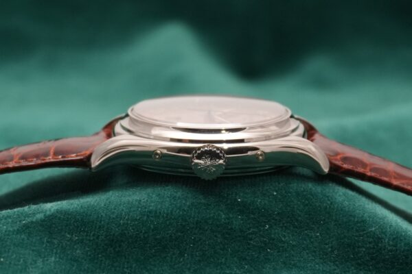 パテック・フィリップ COMPLICATED WATCHES ANNUAL CALENDAR 18KWG REF.5035（71-235／1997年)の詳細写真4枚目