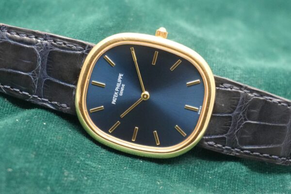 パテック・フィリップ GOLDEN ELLIPSE BLUE DIAL JUMBO 3738/100（73／2007年)の詳細写真1枚目