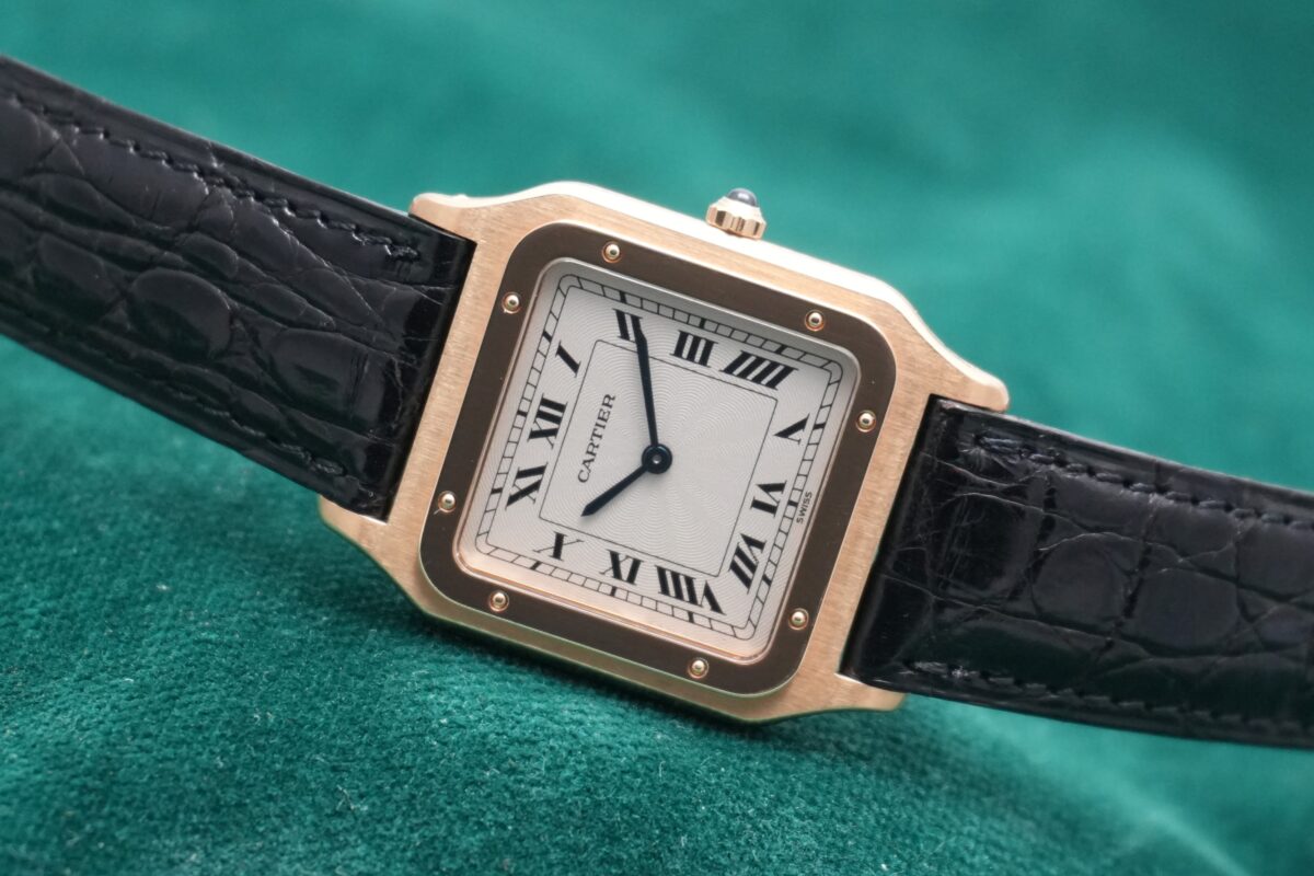 カルティエ SANTOS‑DUMONT EXTRA‑PLAT 18KYG GUILLOCHÉ DIAL 82105 WITH ORIGINAL BOX & GUARANTEE（43／1994年)