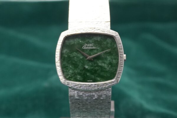 PIAGET LEGENDE COUSSIN WG JADE DIAL 12731A6（07／1970s)の詳細写真3枚目