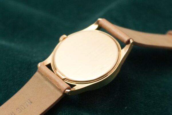 パテック・フィリップ カラトラバ YG  SILVER DIAL 3796J（65／1982年)の詳細写真6枚目